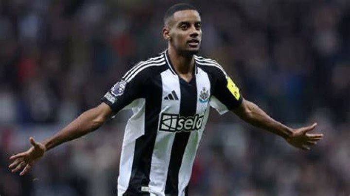 Alexander Isak Net Worth, Height-Weight, Wiki Biography, etc