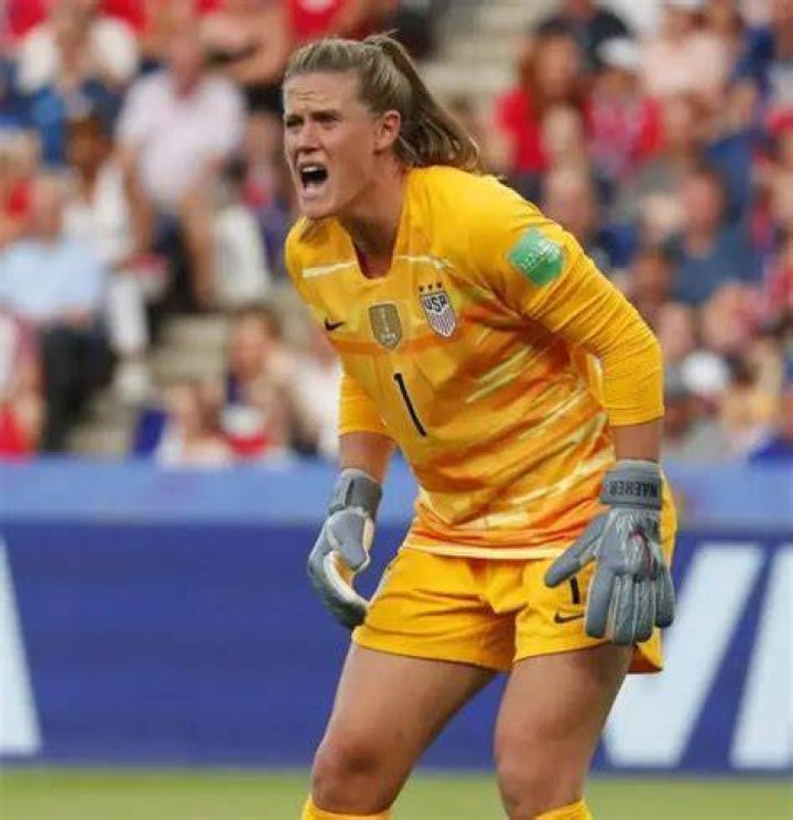 Alyssa Naeher Net Worth, Height-Weight, Wiki Biography, etc