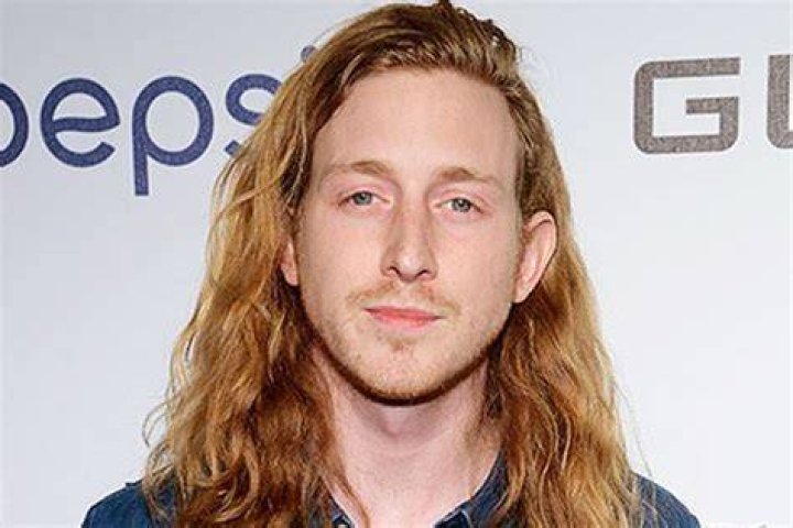 Asher Roth Net Worth, Height-Weight, Wiki Biography, etc