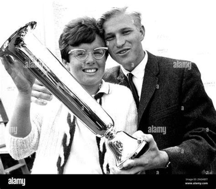 Billie Jean King holds the trophy of the Wimbledon tennis championships ladies' singles competition in 1966