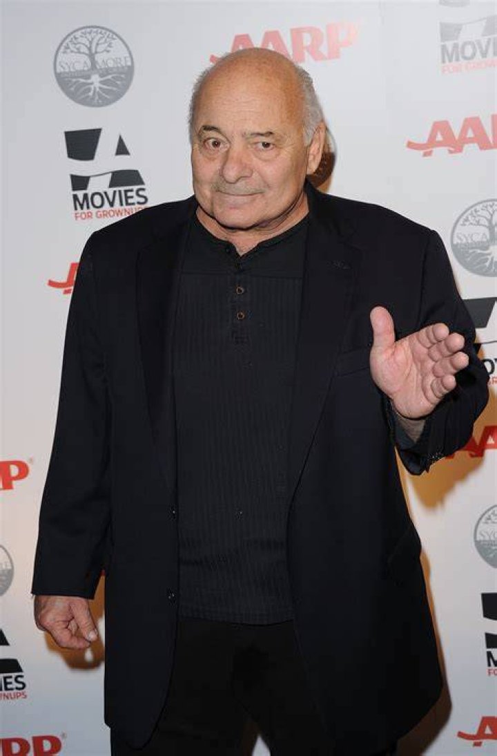 Burt Young Net Worth, Height-Weight, Wiki Biography, etc