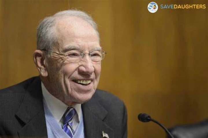 Chuck Grassley Net Worth, Height-Weight, Wiki Biography, etc