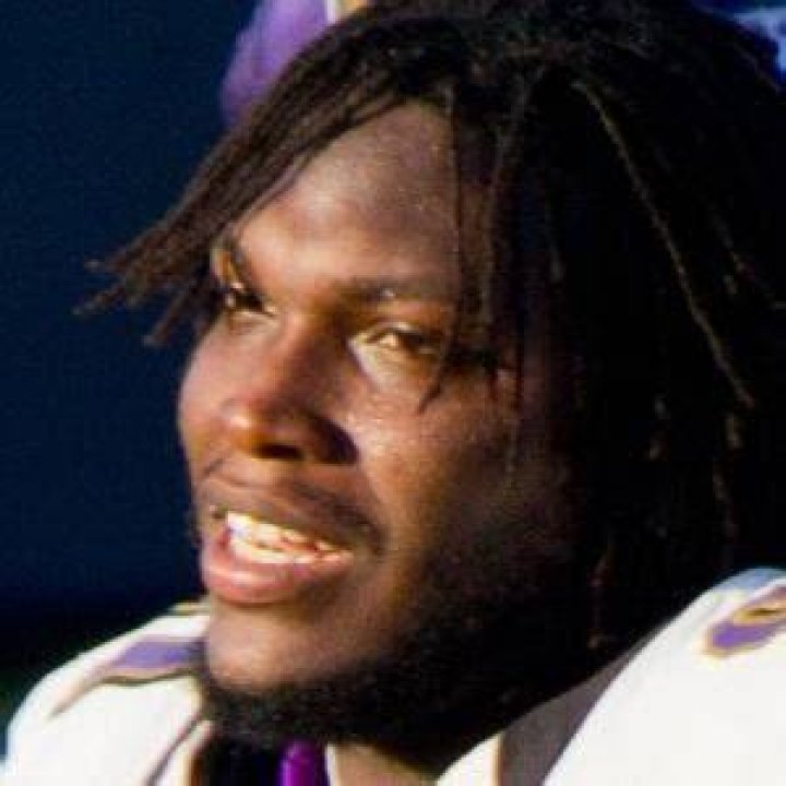 Courtney Upshaw Net Worth, Height-Weight, Wiki Biography, etc