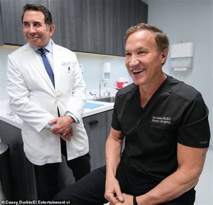 Dr Dubrow said: 'Lisa really has an unfortunate result of a poorly executed operation'