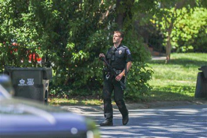 During the standoff, a bystander tried to intervene, causing police to became distracted