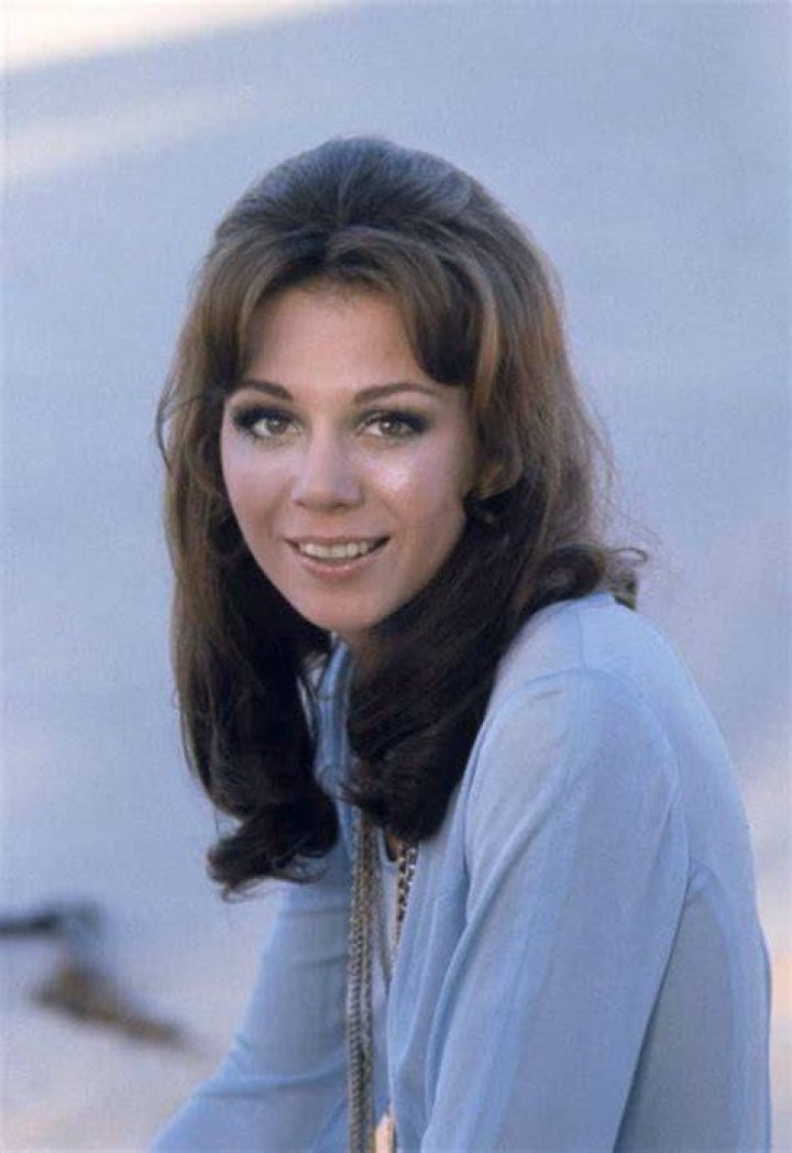 Kathryn Leigh Scott Net Worth, Height-Weight, Wiki Biography, etc