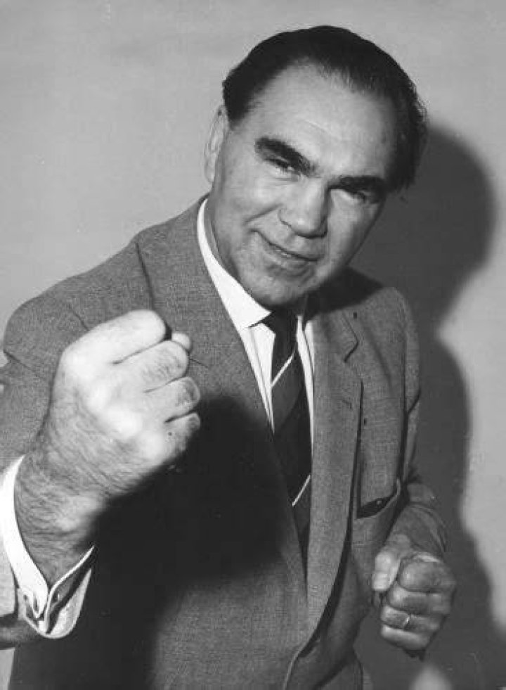 Max Schmeling Net Worth, Height-Weight, Wiki Biography, etc