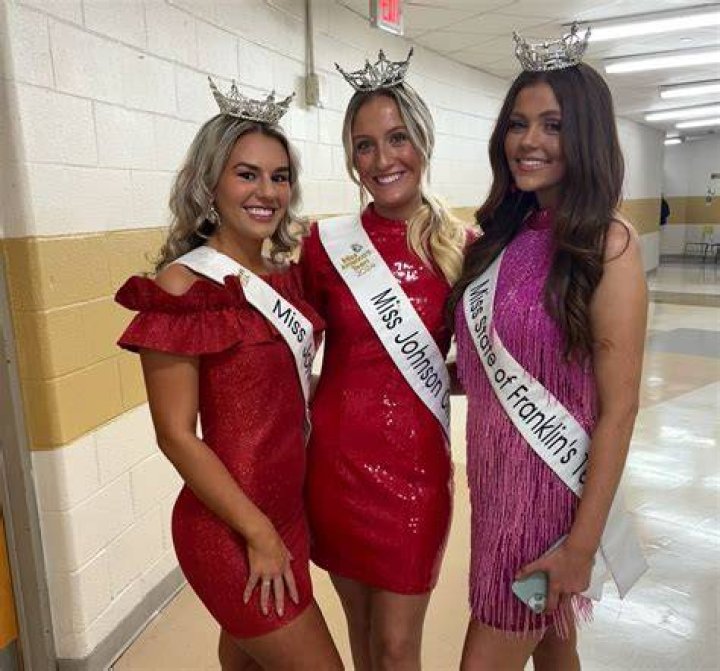 Miss Johnson's entourage, including her fiancee Miss Griner (far right), are seen critiquing her dress choices
