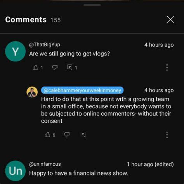 Online commenters generally agreed that the man was being unreasonable and entitled, and should likely not have brought a large motorbike onto an NYC subway in the first place