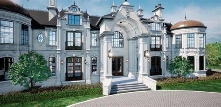 Palatial: The house is currently the second highest listing in California according to Zillow