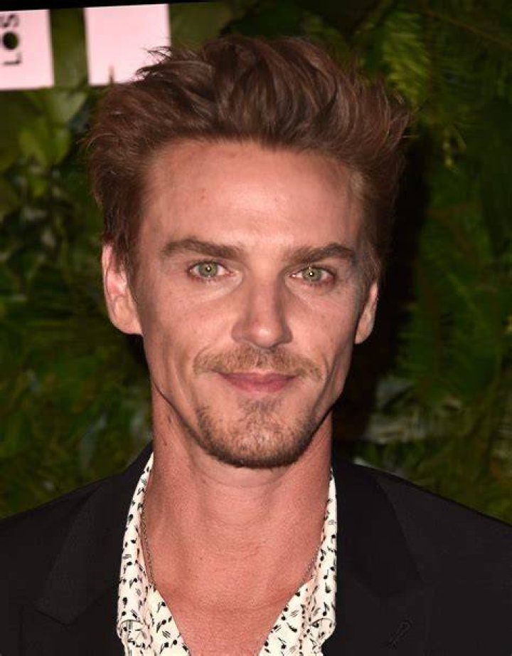 Riley Smith Net Worth, Height-Weight, Wiki Biography, etc