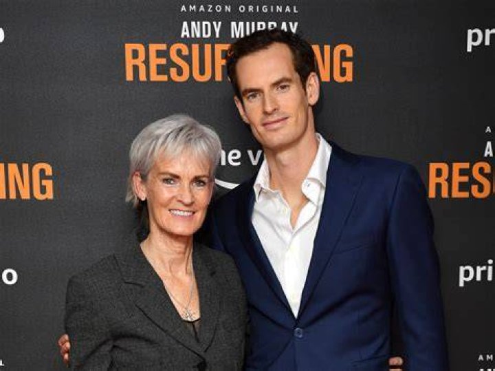 The latest: Murray was among the people in a group who were temporarily blocked from entering packed a SAG Awards ballroom at the the Fairmont Century Plaza hotel