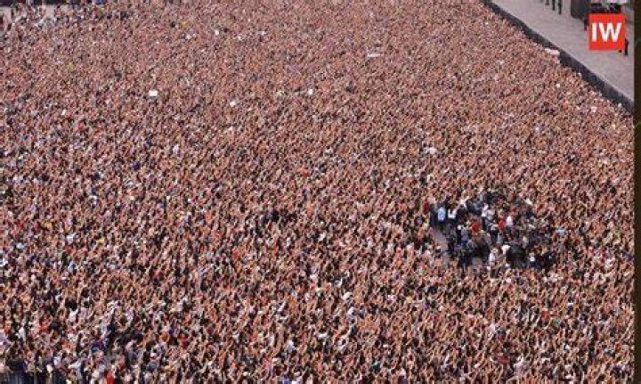 Thousands of fans were in the streets of Rome to greet their heroes during the parade