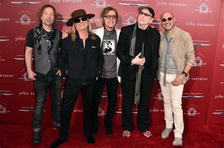 Tom Petersson Net Worth, Height-Weight, Wiki Biography, etc