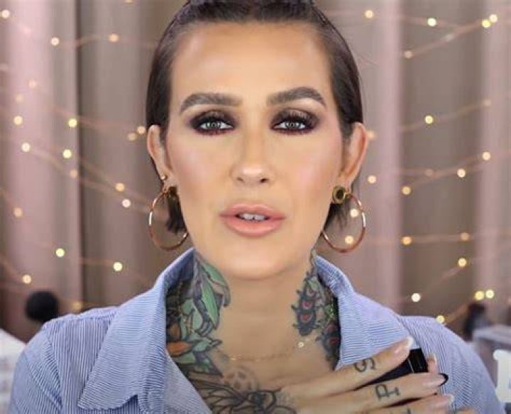 Tragedy: YouTube star Mel Thompson has passed away at the age of 35, her husband revealed on Monday. She is pictured in her final YouTube video, shared on September 24